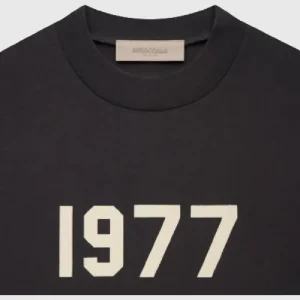 Essentials 1977 T-Shirt Black